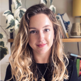 Savannah Cox photo